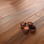 Pulizia del parquet: come igienizzare il pavimento in legno
